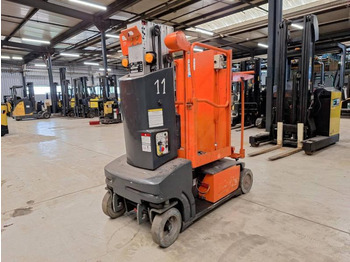 Plataforma de mastro vertical JLG