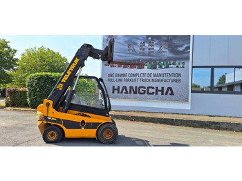 Empilhador telescópico JCB