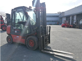 Empilhador a diesel NISSAN