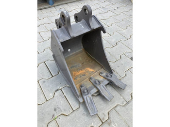 Retroescavadeira VOLVO FE