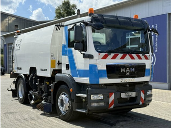 Varredora urbana MAN TGM 18.290