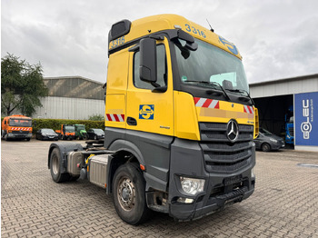 Tractor MERCEDES-BENZ Actros 1846