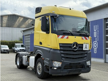 Tractor MERCEDES-BENZ Actros 1846