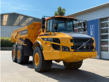 Camião basculante VOLVO
