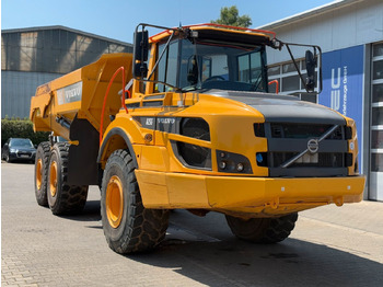 Caminhão articulado VOLVO A25G