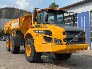 Caminhão articulado VOLVO A25G