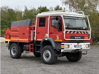 Carro de bombeiro MAN