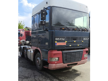 Tractor DAF 95 430