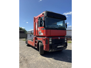 Tractor RENAULT Magnum 440