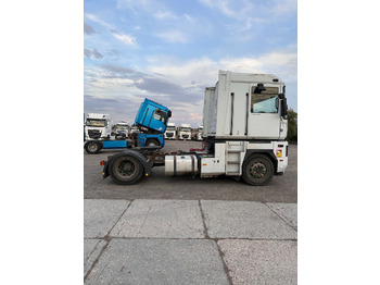 Tractor RENAULT Magnum 440