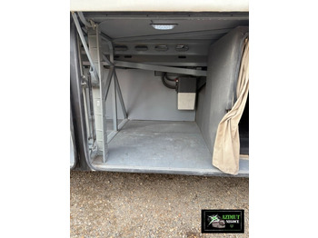 Autocarro MERCEDES-BENZ