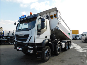 Camião basculante IVECO