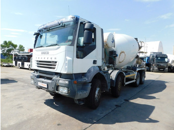 Camião betoneira IVECO Trakker