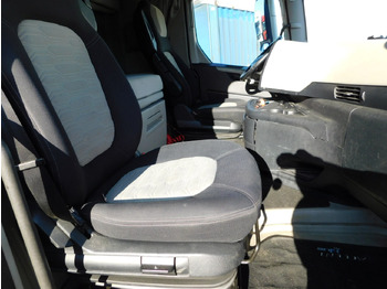 Tractor Ford F max ll 4x2 scab e6 12tx2620: foto 5 Tractor Ford F max ll 4x2 scab e6 12tx2620: foto 5