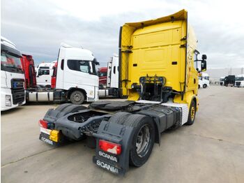 Tractor Scania R450: foto 3
