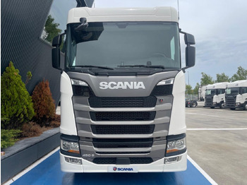 Locação financeira de Scania S 450 Scania S 450: foto 2
