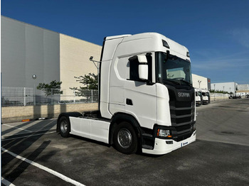 Tractor SCANIA S 450