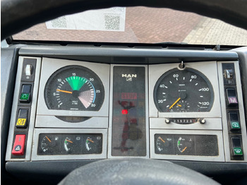 Locação financeira de MAN 14.225 LAK 4x4 BB Doka 14.225 LAK 4x4 BB Doka, Winterdienstausstattung MAN 14.225 LAK 4x4 BB Doka 14.225 LAK 4x4 BB Doka, Winterdienstausstattung: foto 2