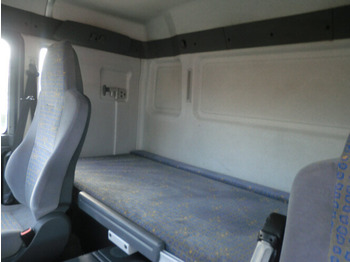 Camião chassi MAN TGA 18.360 4x2: foto 2 Camião chassi MAN TGA 18.360 4x2: foto 2