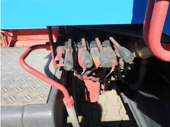 Camião multibenne MAN TGL 8.180 4X2 BL TGL 8.180 4X2 BL, EEV, 2x VORHANDEN!: foto 3 Camião multibenne MAN TGL 8.180 4X2 BL TGL 8.180 4X2 BL, EEV, 2x VORHANDEN!: foto 3