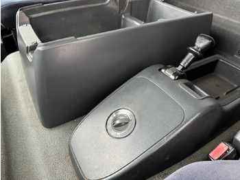 Camião cisterna MAN TGM 18.280 4X2 BL TGM 18.280 4X2 BL, Esterer Tankaufbau ca. 13.910l, 2 Kammern: foto 4