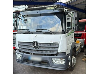 Camião chassi MERCEDES-BENZ Atego