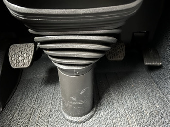 Tractor novo Mercedes-Benz Actros 2141 K 4x2 Actros 2141 K 4x2: foto 4