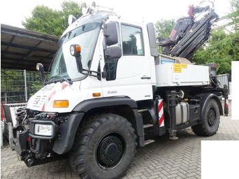Grua móvel UNIMOG U400