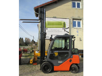 Empilhador a gás TOYOTA FGF 25
