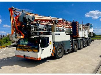 Grua móvel LIEBHERR