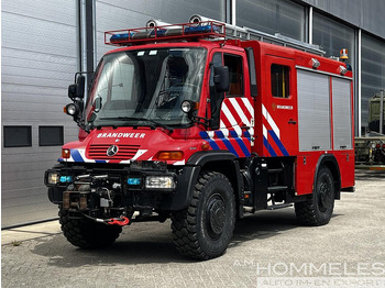 Carro de bombeiro UNIMOG U500
