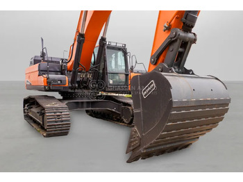 Escavadora de rastos DEVELON