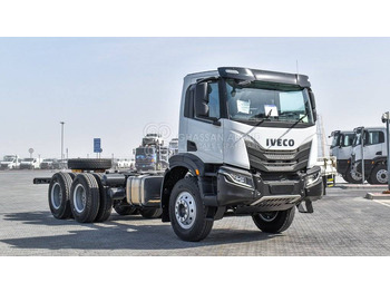 Camião chassi IVECO T-WAY Chassis  6×4 AD380T47H WHEELBASE 4500 MY24: foto 3
