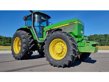 Trator JOHN DEERE 4055 Series
