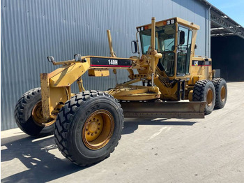 Motoniveladora CATERPILLAR 140H
