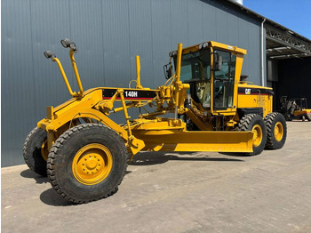 Motoniveladora CATERPILLAR 140H