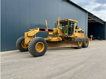 Motoniveladora CATERPILLAR 140H