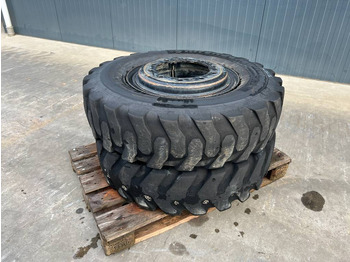 Jantes e pneus MICHELIN
