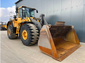 Pá carregadora de rodas Volvo L220H: foto 3