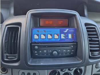 Ambulância RENAULT Trafic 2.0 dCi 115 KM: foto 4