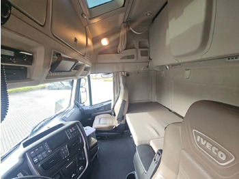 Camião transportador de contêineres/ Caixa móvel Iveco Stralis 560 6x4: foto 5