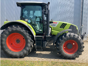 Trator CLAAS Arion 650