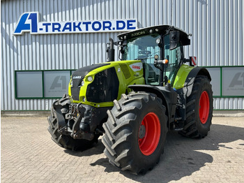 Trator CLAAS Axion 810