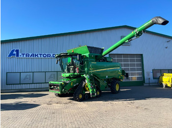 Ceifeira debulhadora JOHN DEERE T660