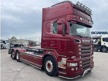Camião transportador de contêineres/ Caixa móvel SCANIA R 560