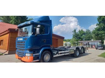 Camião transportador de contêineres/ Caixa móvel SCANIA R 490