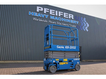 Plataforma de Tijera/ Plataforma de tesoura GENIE