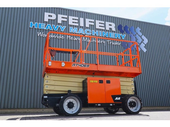 Plataforma de Tijera/ Plataforma de tesoura JLG