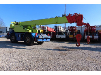 Grua móvel TADANO TR-250E