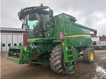 Ceifeira debulhadora JOHN DEERE T670